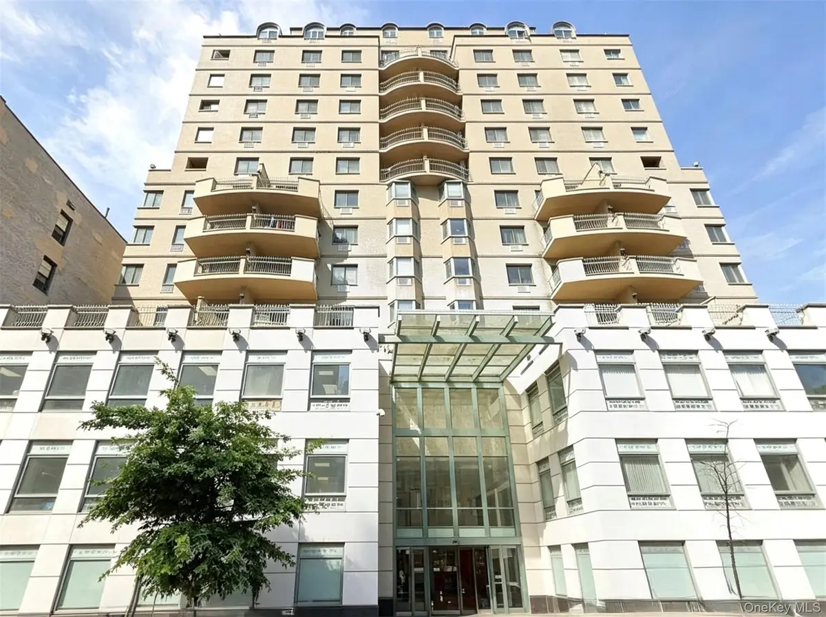 133-47 Sanford AVE #1G, Flushing, NY 11355