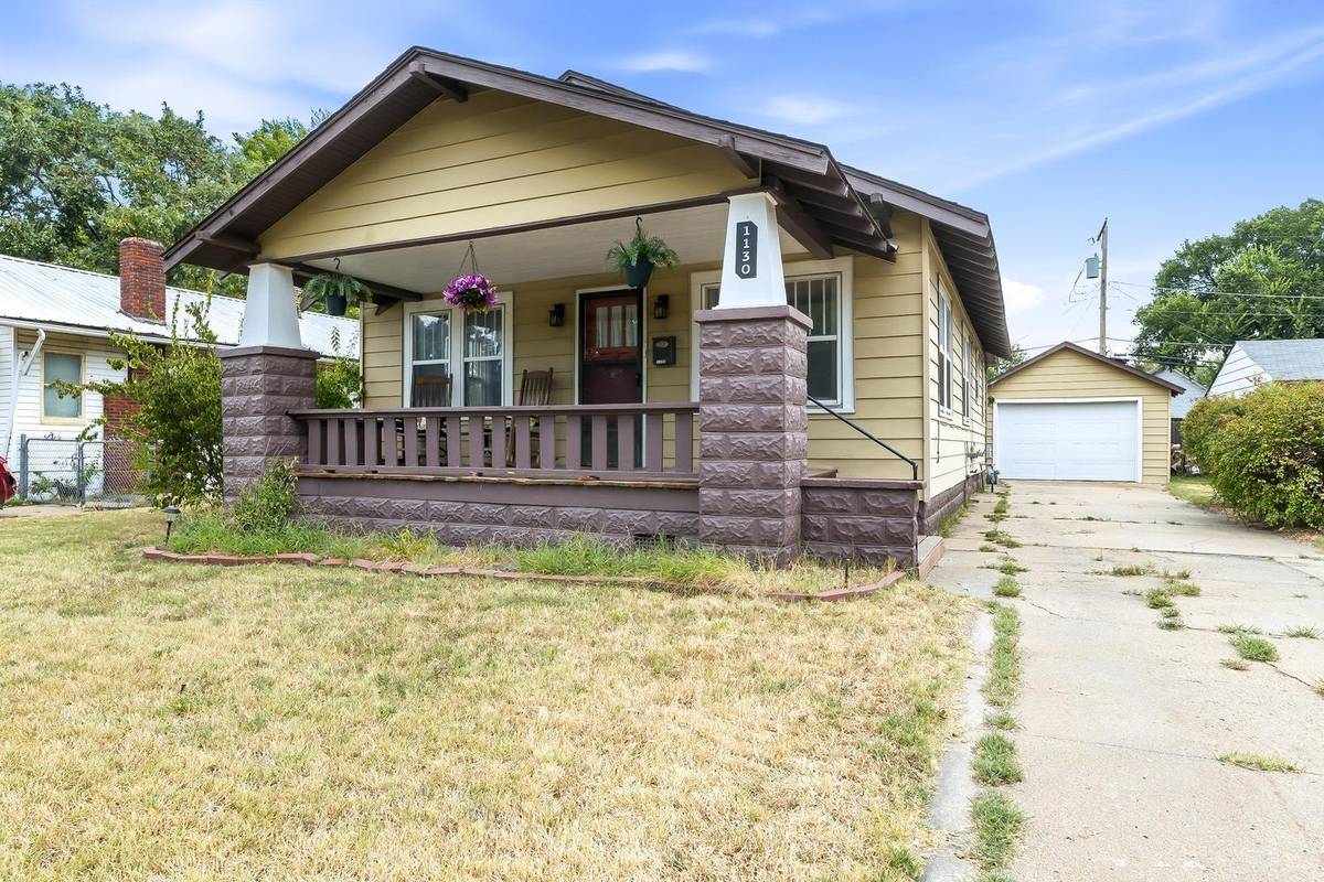 1130 S Pattie St, Wichita, KS 67211