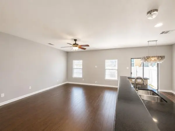 1900 Little Elm TRL #167, Cedar Park, TX 78613