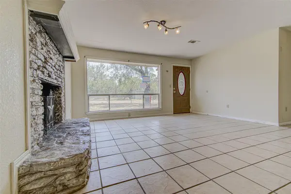 322 E Castleshoals DR, Granite Shoals, TX 78654