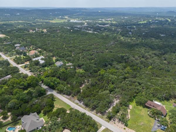 401 Mountain Crest DR, Wimberley, TX 78676