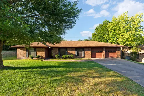 406 E Upshaw Ave, Temple, TX 76501