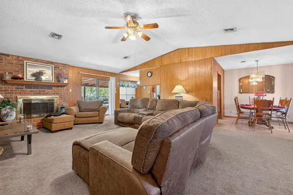 406 E Upshaw Ave, Temple, TX 76501