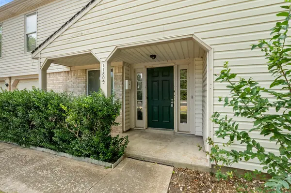 11809 Eubank DR, Austin, TX 78758