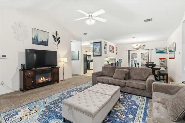 581 Highway 95 HWY S, Elgin, TX 78621