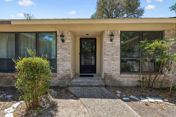 2509 Toulouse DR, Austin, TX 78748