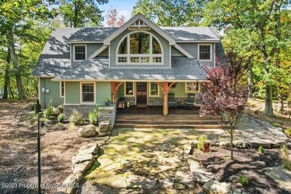 177 E Shore DR,  Hawley,  PA 18428