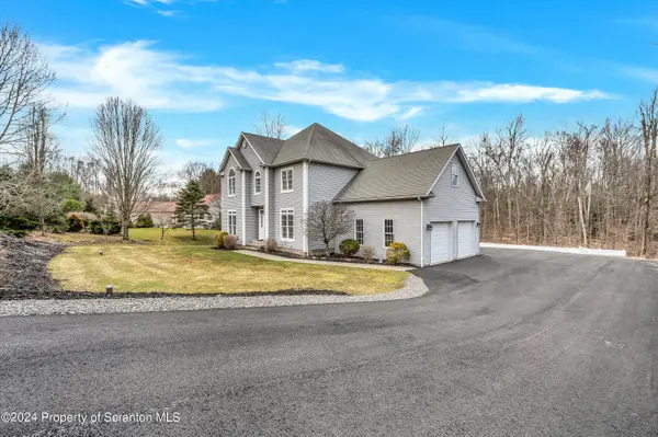 26 Douglas DR #L 1, Covington Twp, PA 18424