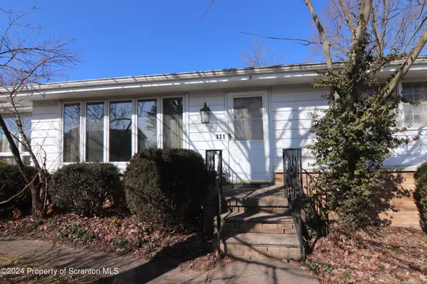 111 Fieldcrest DR, Tunkhannock, PA 18657