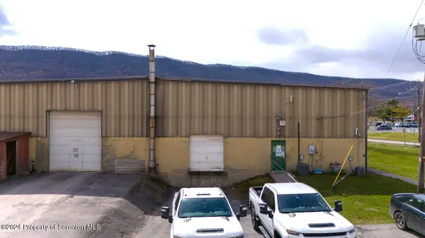 2902 N Reach RD, Williamsport, PA 17701