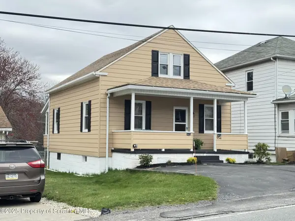 954 Lattimer RD, Hazle Twp, PA 18202