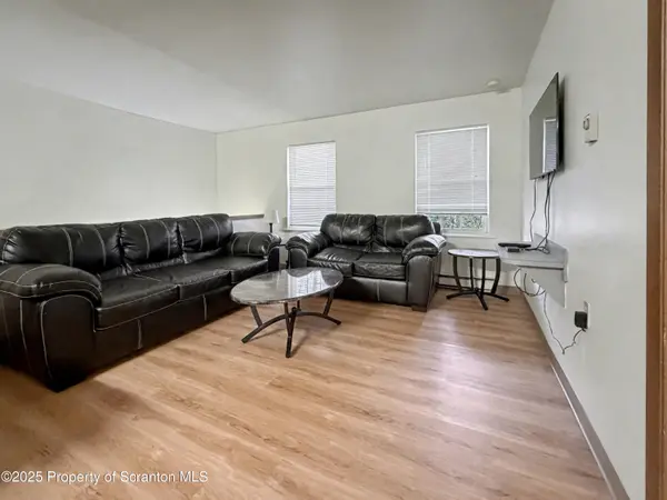 42 Nittany DR #Hemlock 2, Lehman, PA 18627