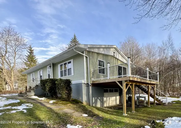 146 First ST, Richmondale, PA 18421