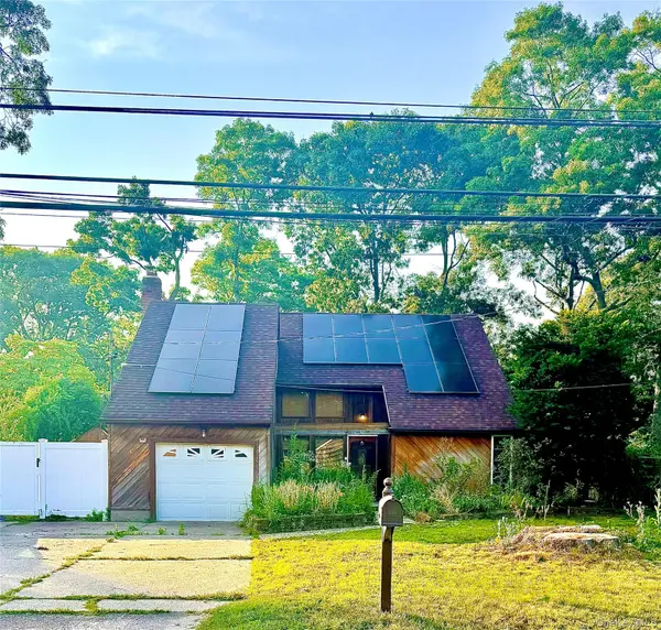 59 Prince ST, Patchogue, NY 11772