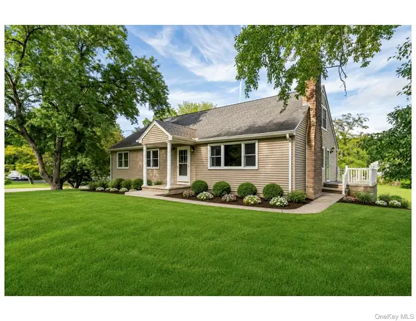 10 Horseshoe RD, Mount Kisco, NY 10549