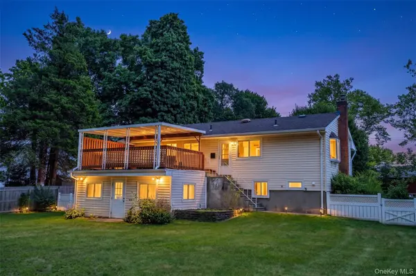 259 Burr RD, East Northport, NY 11731