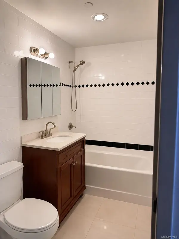 149-06 Northern boulevard #405, Flushing, NY 11354