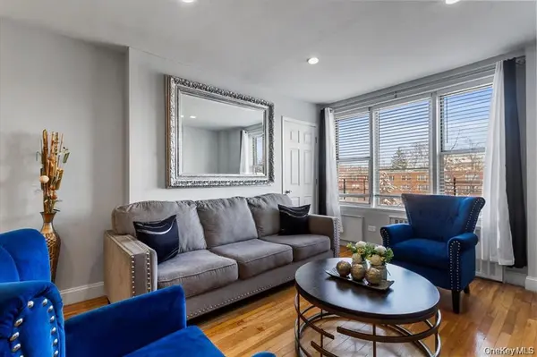 5425 Valles AVE #3F, Bronx, NY 10471