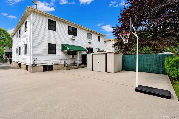 1048 beach 22nd street, Far Rockaway, NY 11691