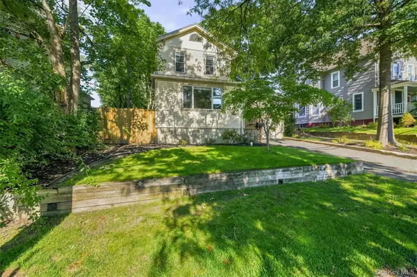 40 N Midland AVE, Nyack, NY 10960