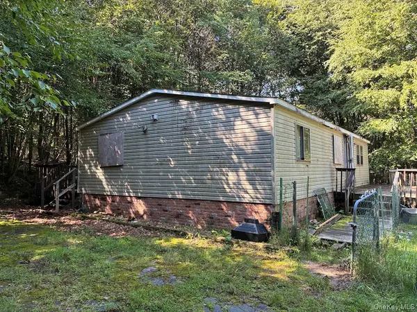 197 Bowers RD, Hurleyville, NY 12747