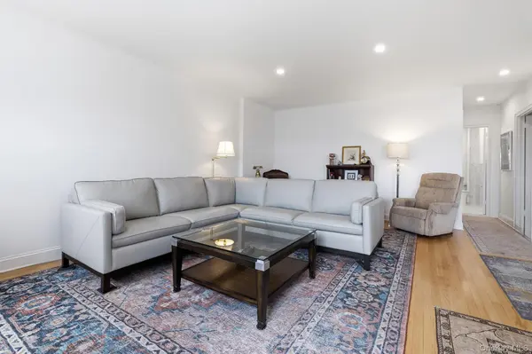 50 North Broadway #6H, White Plains, NY 10603