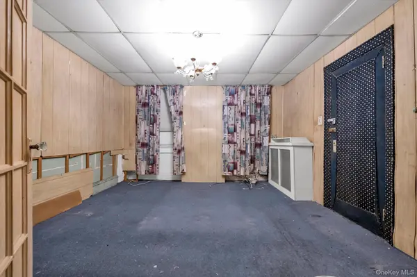 233 Sheridan AVE, Brooklyn, NY 11208