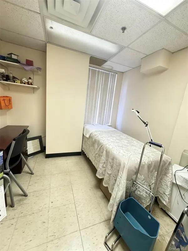 13347 Sanford AVE #1G, Flushing, NY 11355