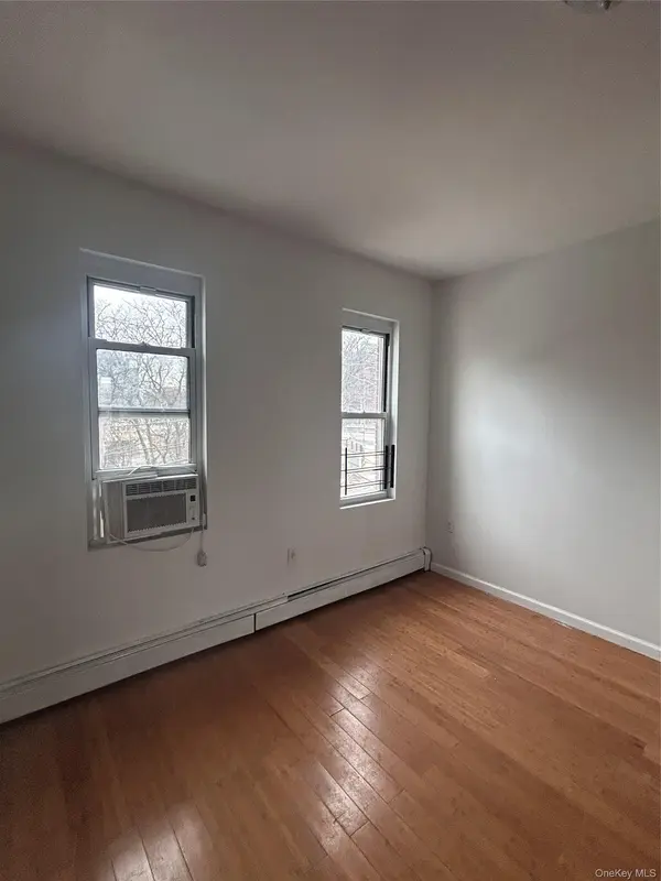 4411 66th ST, Woodside, NY 11377