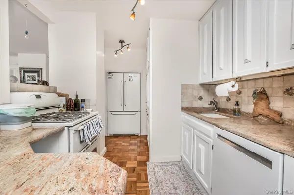 2500 Johnson AVE #5F, Bronx, NY 10463