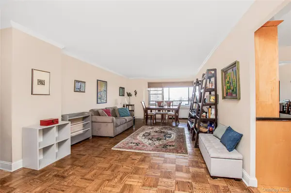 2500 Johnson AVE #15R, Bronx, NY 10463