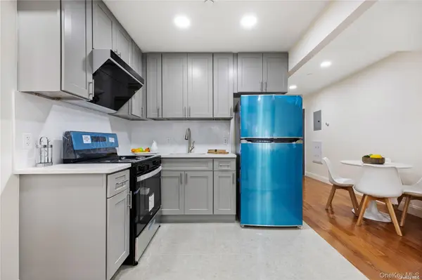 141-15 Cherry AVE #2E, Flushing, NY 11355