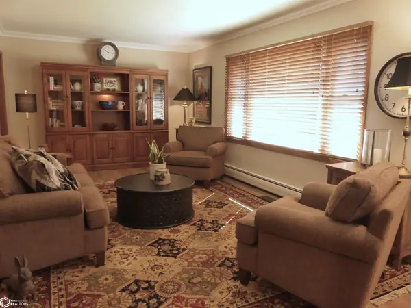201 Perch ST, Carroll, IA 51401