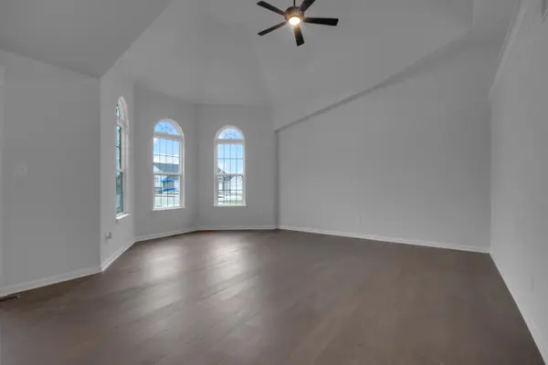 3008 W 82nd PL, Merrillville, IN 46410
