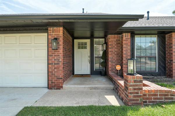 14108 Osage DR, Edmond, OK 73013