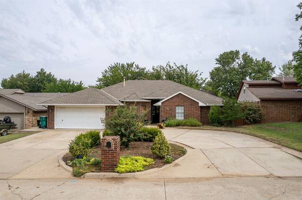 11709 NW 116th ST, Yukon, OK 73099