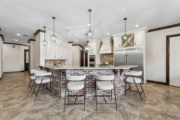15708 Laguna DR, Edmond, OK 73013