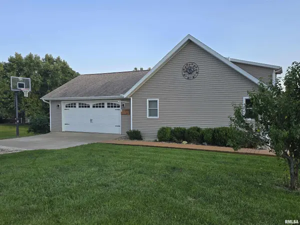 15749 E PAWNEE DR, Cuba, IL 61427