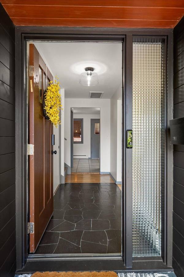 7011 N F St, Spokane, WA 99208
