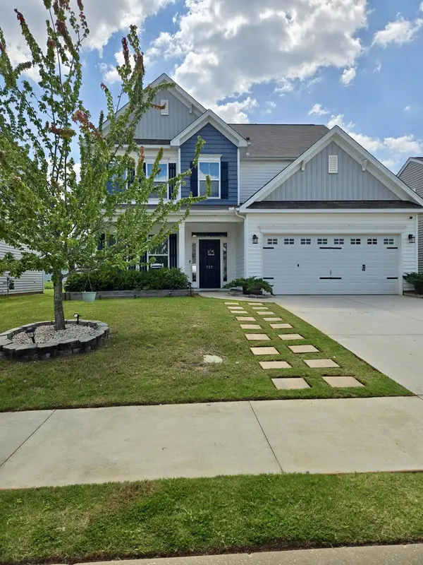 717 Pollyanna DR, Greenville, SC 29605