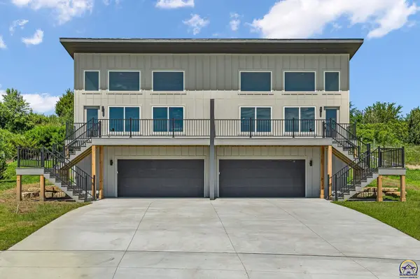 4849 NW Astor Park DR, Topeka, KS 66618