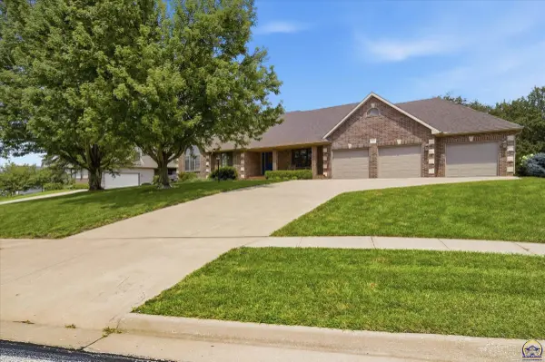 3224 NW 34th ST, Topeka, KS 66618