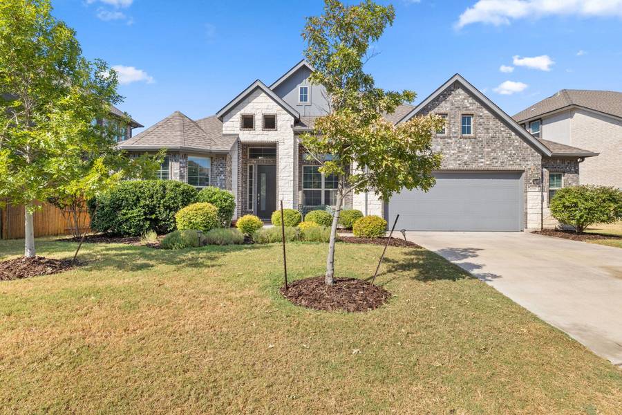 2332 Airport DR, Leander, TX 78641