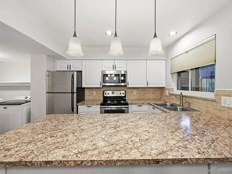 11454 W 17th, Lakewood, CO 80215