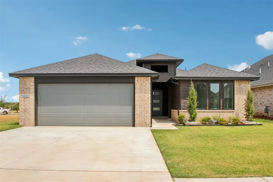 4817 Sand Lily LN, Edmond, OK 73034