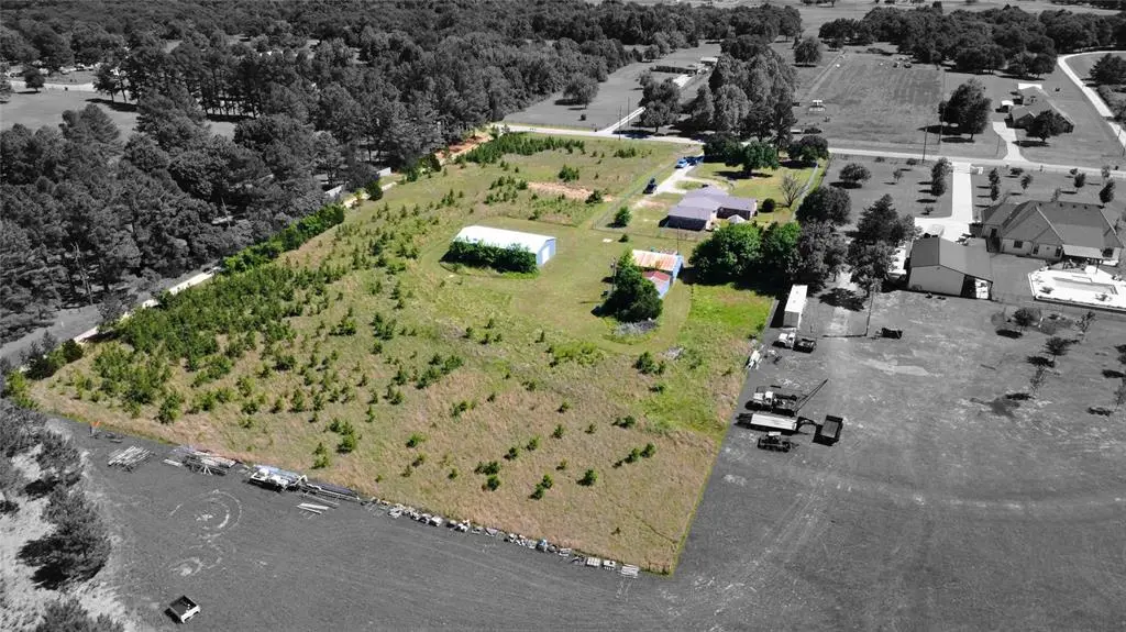 34304 Lake RD, Shawnee, OK 74801