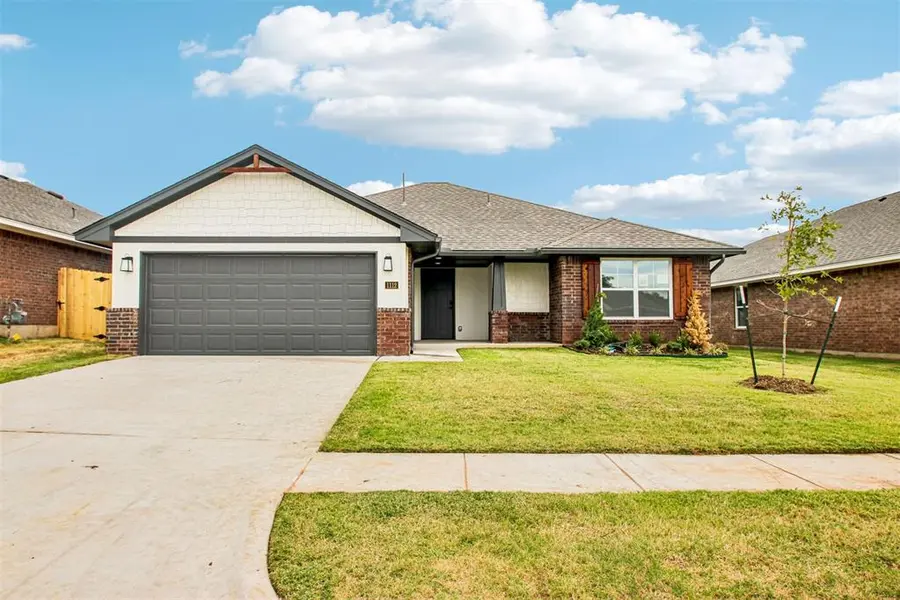 1112 Redwood Creek DR, Yukon, OK 73099