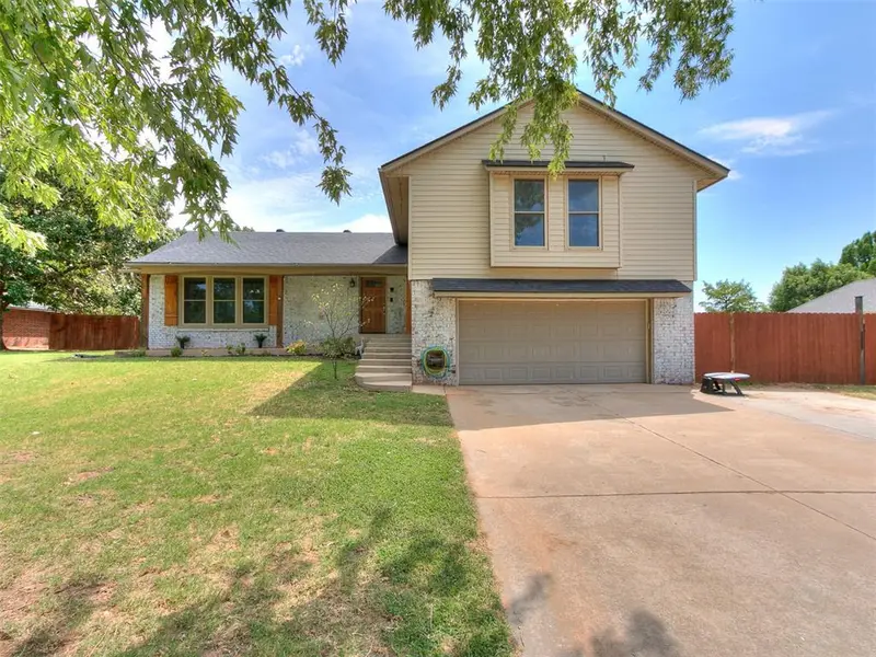 7916 Chukar RD, Yukon, OK 73099
