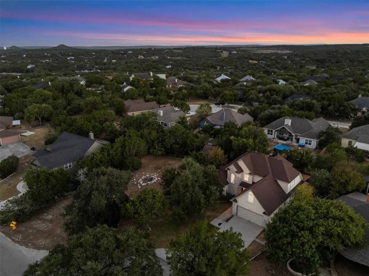 72 Crazy Cross RD, Wimberley, TX 78676