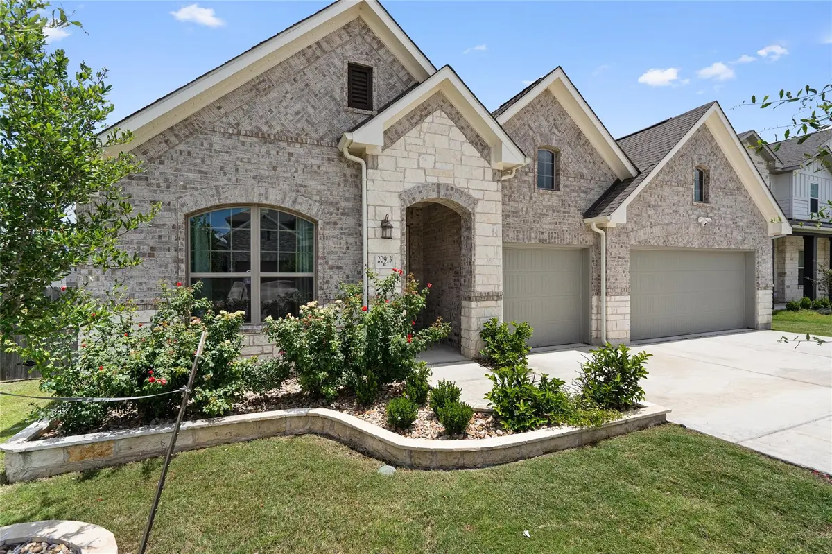 20913 Maggie LN, Pflugerville, TX 78660